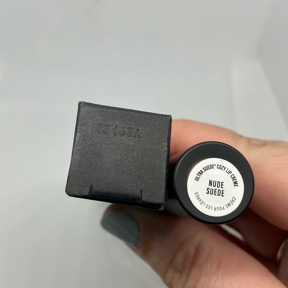 Makeup by Mario Ultra Suede Cozy Lip Creme - Nude - Picture 2 of 3